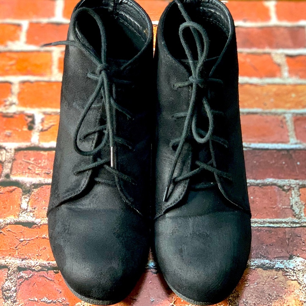2” wedge booties